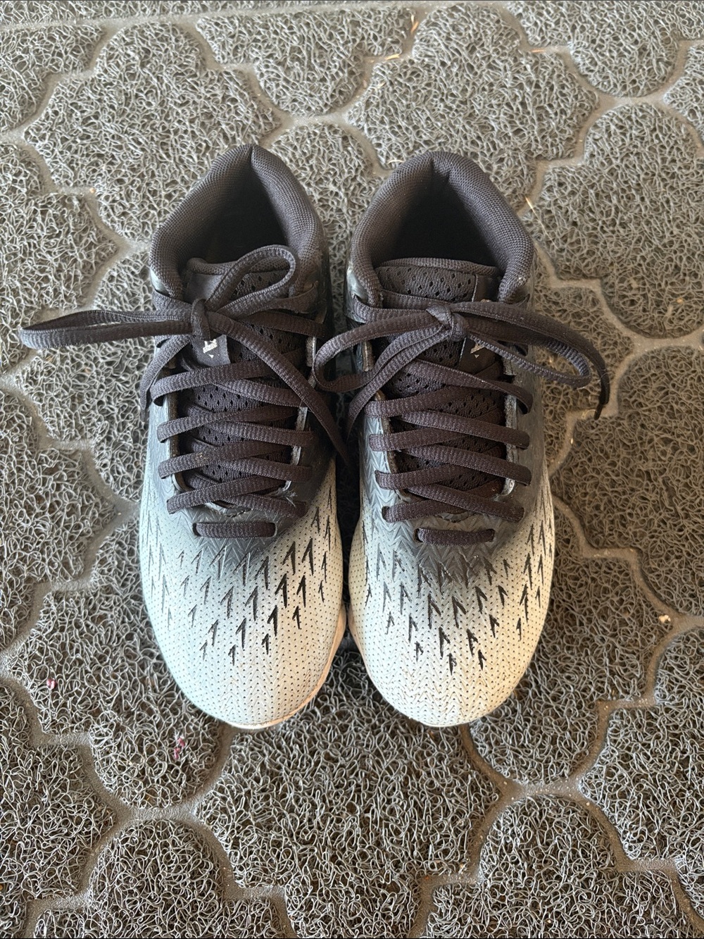 Kids Under Armour Gradient Gray and White Football Cleats